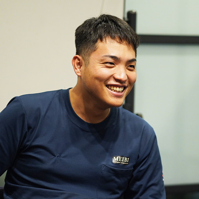 男性ドライバー佐々木の顔写真