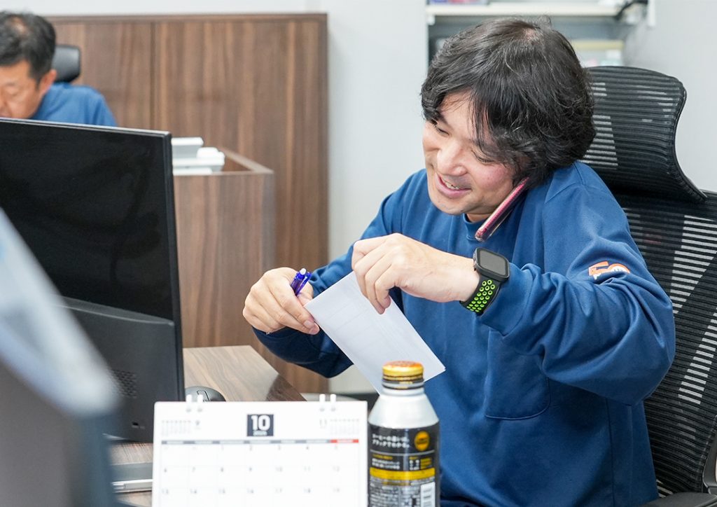 配車係本田の顔写真